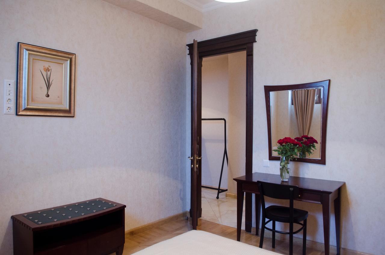 Tiflislux Apartment - Old City Philarmonic 外观 照片